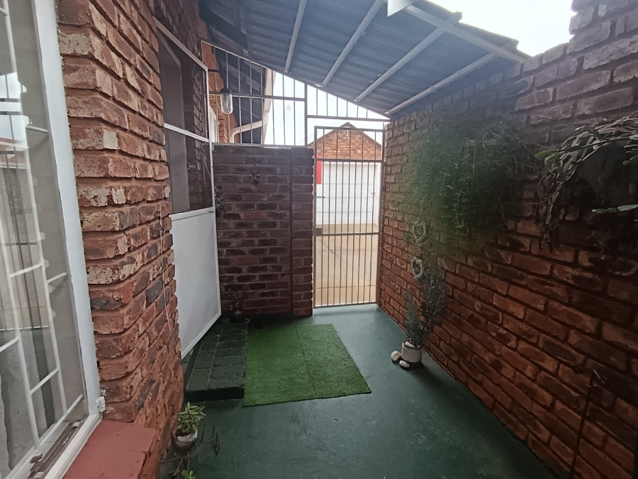 To Let 3 Bedroom Property for Rent in Potchefstroom North West